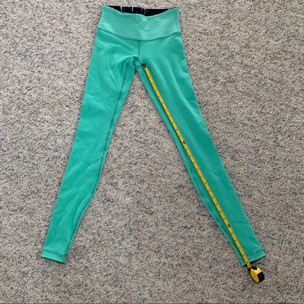 Reversible Wunder Under - Picture 6 of 6